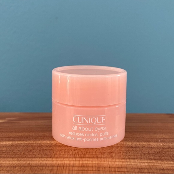 Clinique three piece kit - travel size - Picture 3 of 4